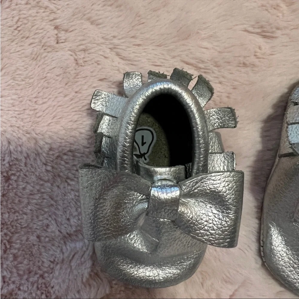 Silver Coral Pear Baby Moccasins Size 1